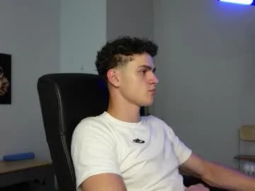 alanna_Micheles – webcam model profile photo Image 11