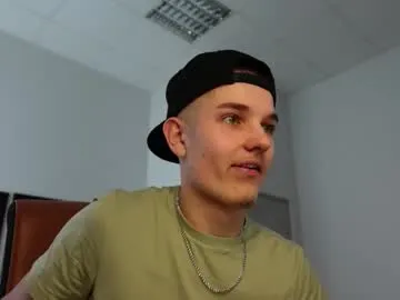 alanna_Micheles – webcam model profile photo Image 2