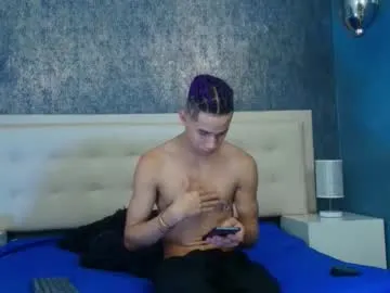 AprilXXS – webcam model profile photo Image 14