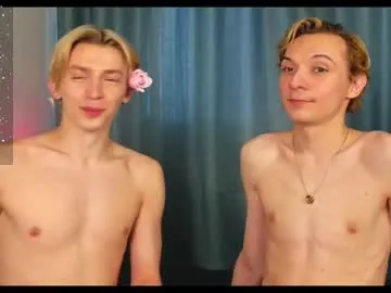 LiaBoston – webcam model profile photo Image 5