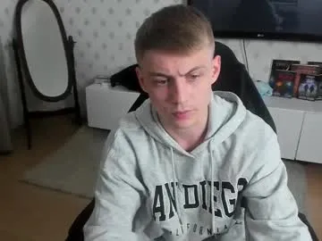 otouhu76 – webcam model profile photo Image 4