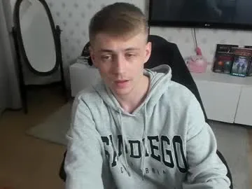 otouhu76 – webcam model profile photo Image 5