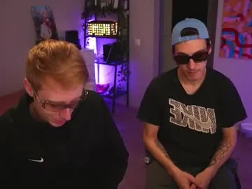 Olsuh – webcam model profile photo Image 14