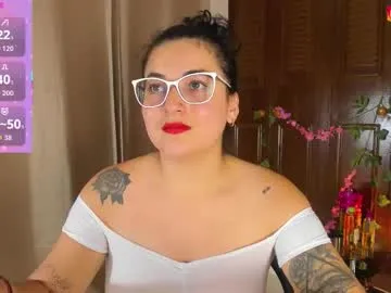 AmyBelmontt – webcam model profile photo Image 14