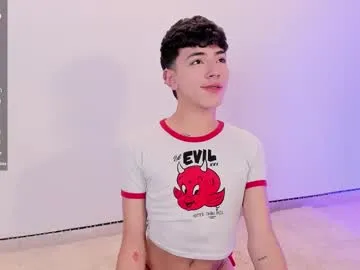 SophieBlaake – webcam model profile photo Image 2