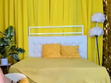 carolyne_sweet – webcam model profile photo Image 7