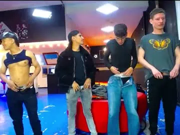 Emmy_Foxx – webcam model profile photo Image 2