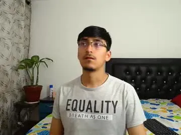 SkyLumen – webcam model profile photo Image 15