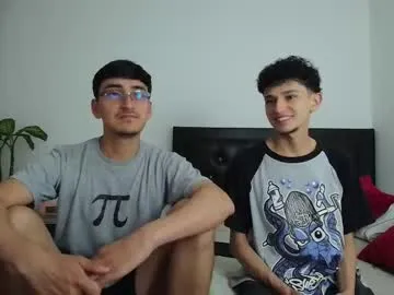 SkyLumen – webcam model profile photo Image 17