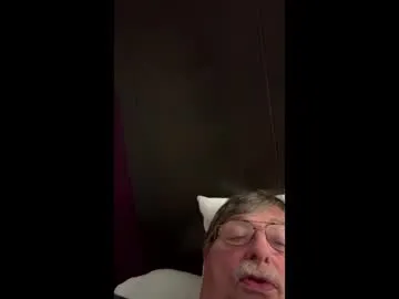 AlesandraMachado – webcam model profile photo Image 2