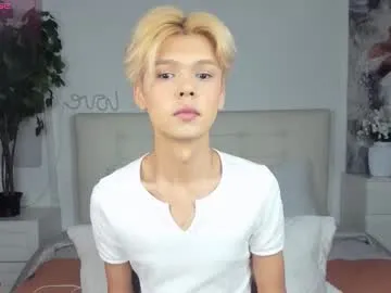 ButterfliesLove – webcam model profile photo Image 7