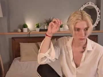 EmilyWeston – webcam model profile photo Image 8