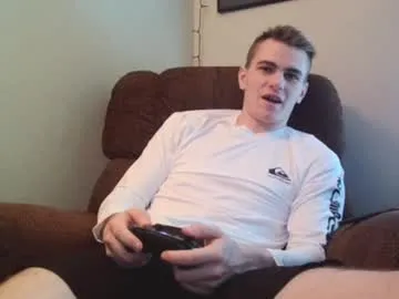 AmelieWilliams – webcam model profile photo Image 2