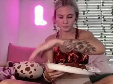 ButterfliesLove – webcam model profile photo Image 18