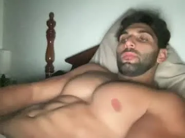 KellyBroke – webcam model profile photo Image 3