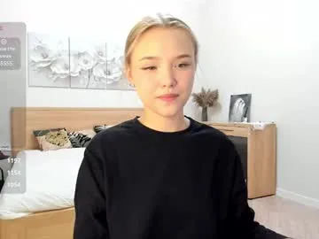 HornyPussy44u – webcam model profile photo Image 9