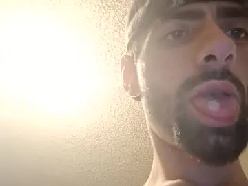 flyyguy69 – webcam model profile photo