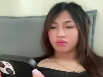 AnneRusel – webcam model profile photo Image 6