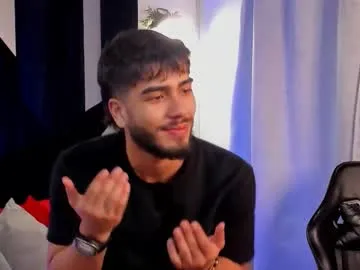 highlatin_guys – webcam model profile photo Image 13