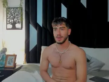 highlatin_guys – webcam model profile photo Image 15