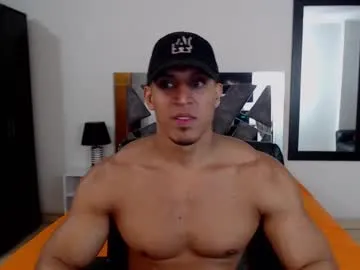 NaughtyNinaX – webcam model profile photo Image 16