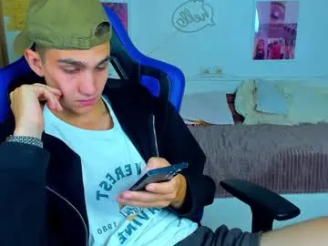 GreciaMorgan – webcam model profile photo Image 7