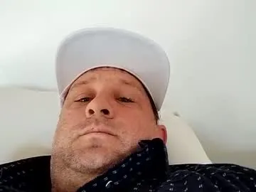 CoryDuucaan – webcam model profile photo Image 2