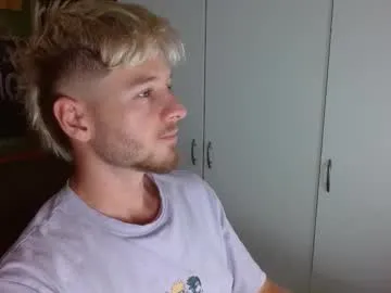 MiaRosel – webcam model profile photo Image 18