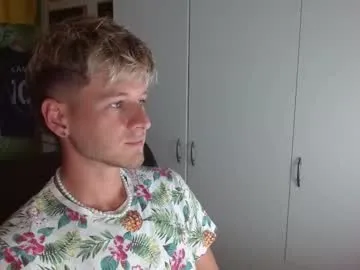 MiaRosel – webcam model profile photo Image 2