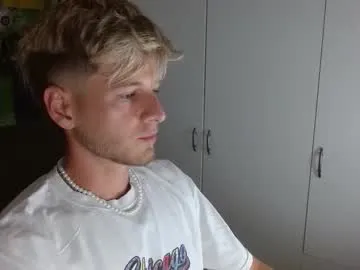 MiaRosel – webcam model profile photo Image 3