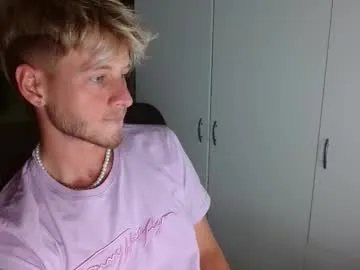 MiaRosel – webcam model profile photo Image 5