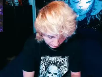 SkyLumen – webcam model profile photo Image 2