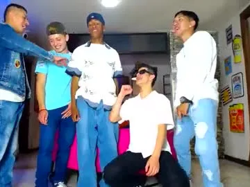 twinkytwunky – webcam model profile photo Image 14