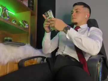 Emmy_Foxx – webcam model profile photo Image 8