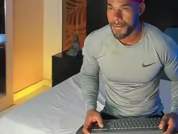 colbyknox – webcam model profile photo Image 9