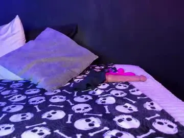 SkyLumen – webcam model profile photo Image 13