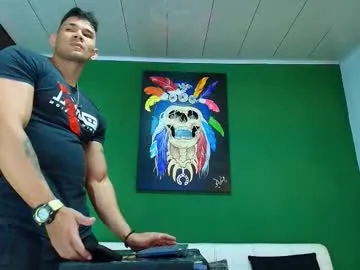 benjamin613999 – webcam model profile photo Image 14