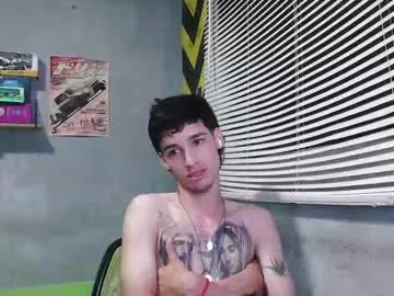 2alexoconor – webcam model profile photo Image 4