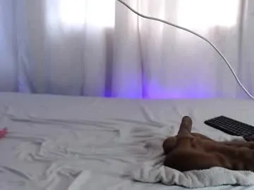 CristinaSantanas – webcam model profile photo Image 8