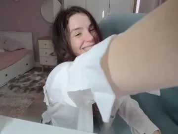 ArianaSole – webcam model profile photo Image 11