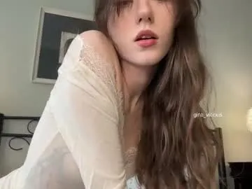 IsabellSanz – webcam model profile photo Image 16