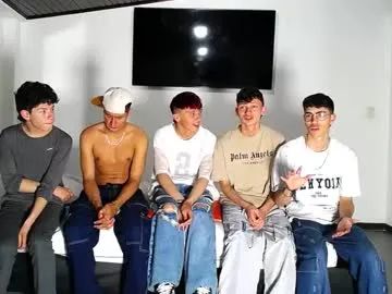 IslaVelasco – webcam model profile photo Image 16