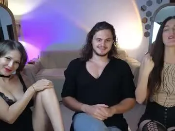 CassieGil – webcam model profile photo Image 17