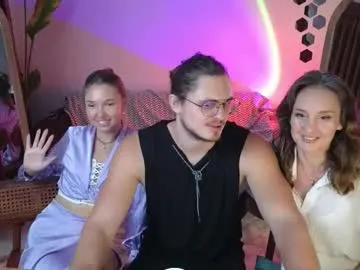 CassieGil – webcam model profile photo Image 6