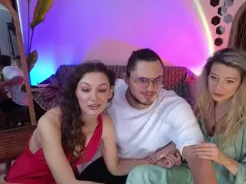 CassieGil – webcam model profile photo Image 7