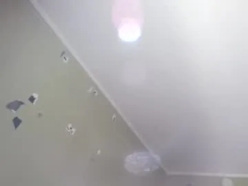 GiaMazzon – webcam model profile photo Image 12