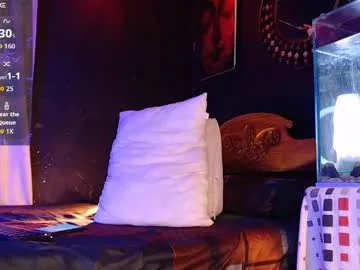 BellaHurst – webcam model profile photo Image 14