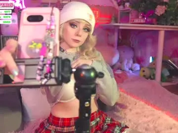 Miss_Pawi – webcam model profile photo Image 12