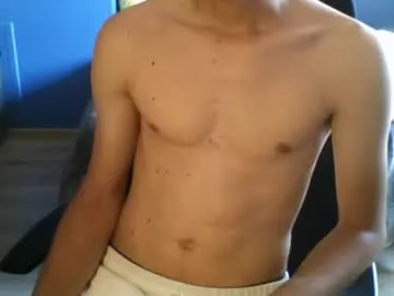 YaraDavis – webcam model profile photo Image 14