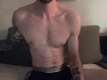 Zulyhenao18 – webcam model profile photo Image 10